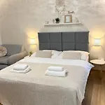 Zeleny Dom 홈스테이 Podhájska