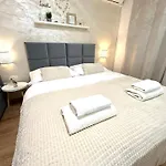 Zeleny Dom Δωμάτια σε οικογενειακή κατοικία