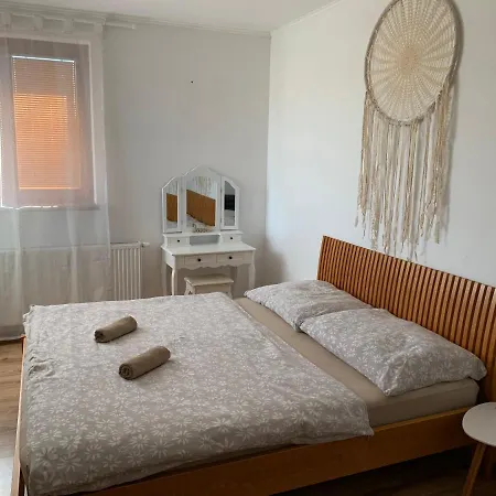 Zeleny Dom Accommodatie bij particulieren Podhájska