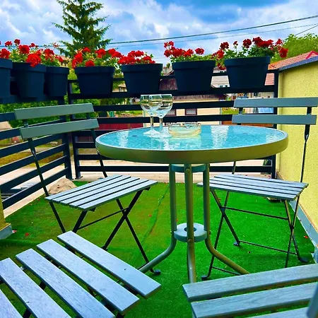 Zeleny Dom 民宿 Podhájska