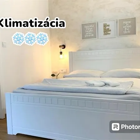Zeleny Dom * Podhájska