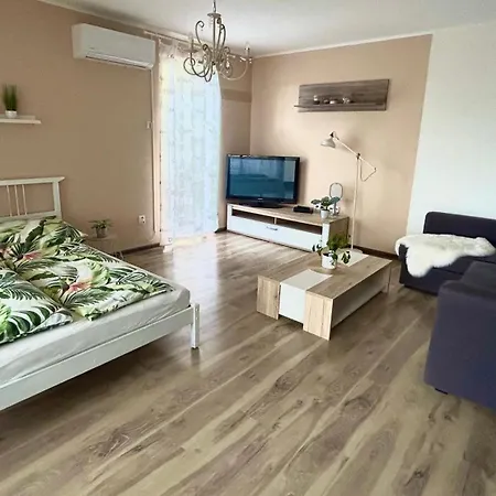 Zeleny Dom Podhájska