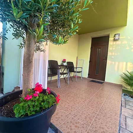 Zeleny Dom 民宿 Podhájska